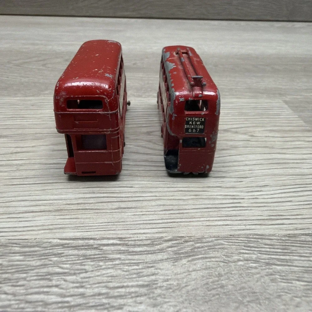 VTG Matchbox Lesney No.5  Red Routemaster London Bus BP Visco-Static #56 Trolly